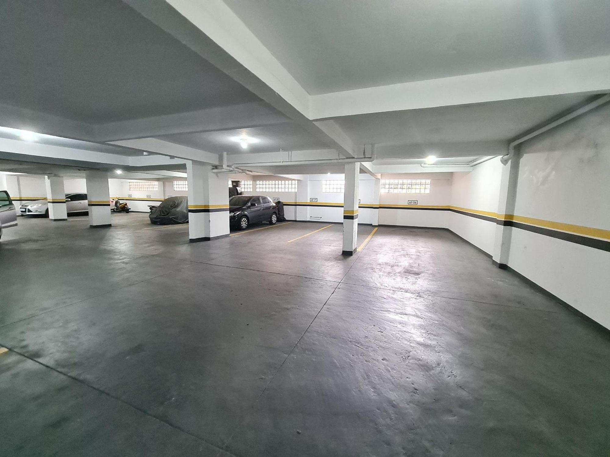 17 - Centro Bc - 2 Quartos C/ Garden E Garagem * Balneario Camboriu