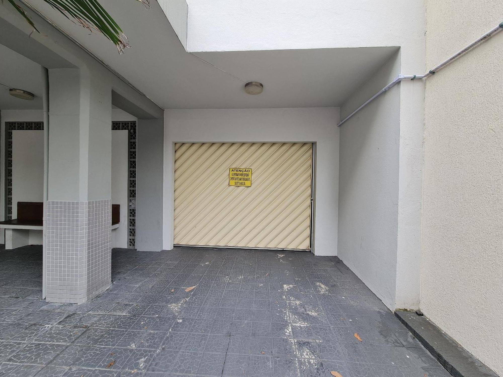 17 - Centro Bc - 2 Quartos C/ Garden E Garagem *