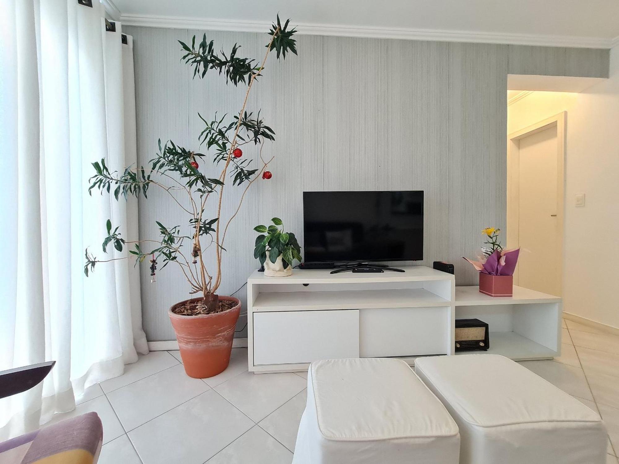 17 - Centro Bc - 2 Quartos C/ Garden E Garagem Apartamento Balneário Camboriú